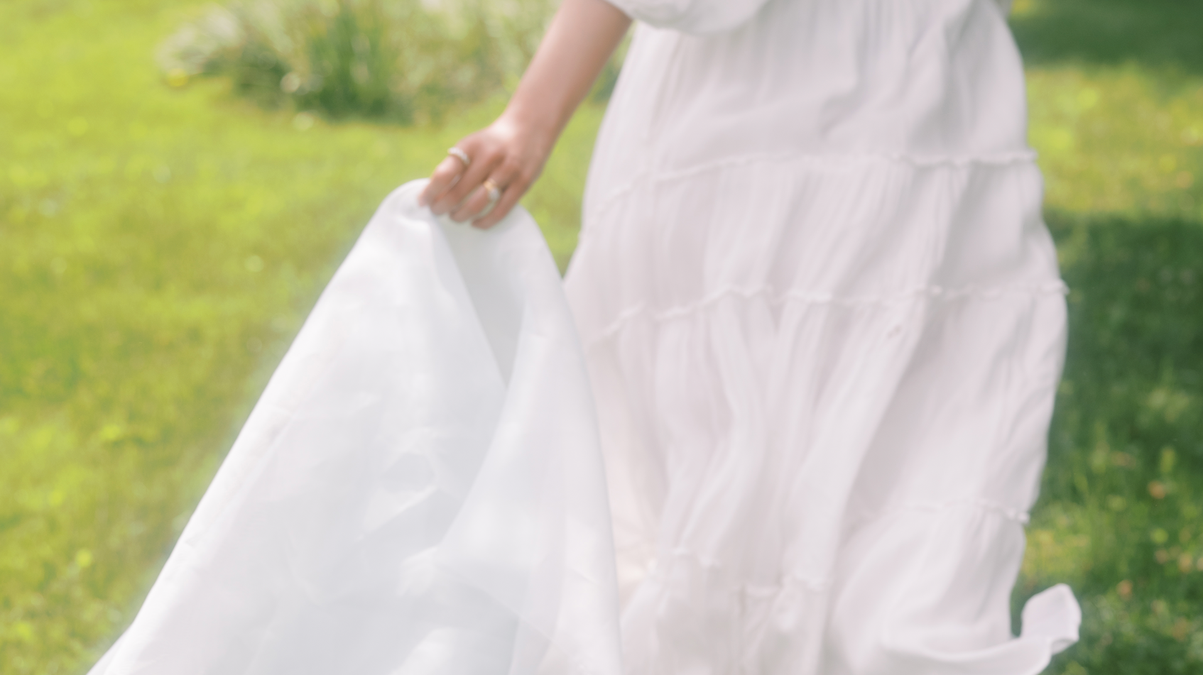 AB's Summer Picks featuring Artsper