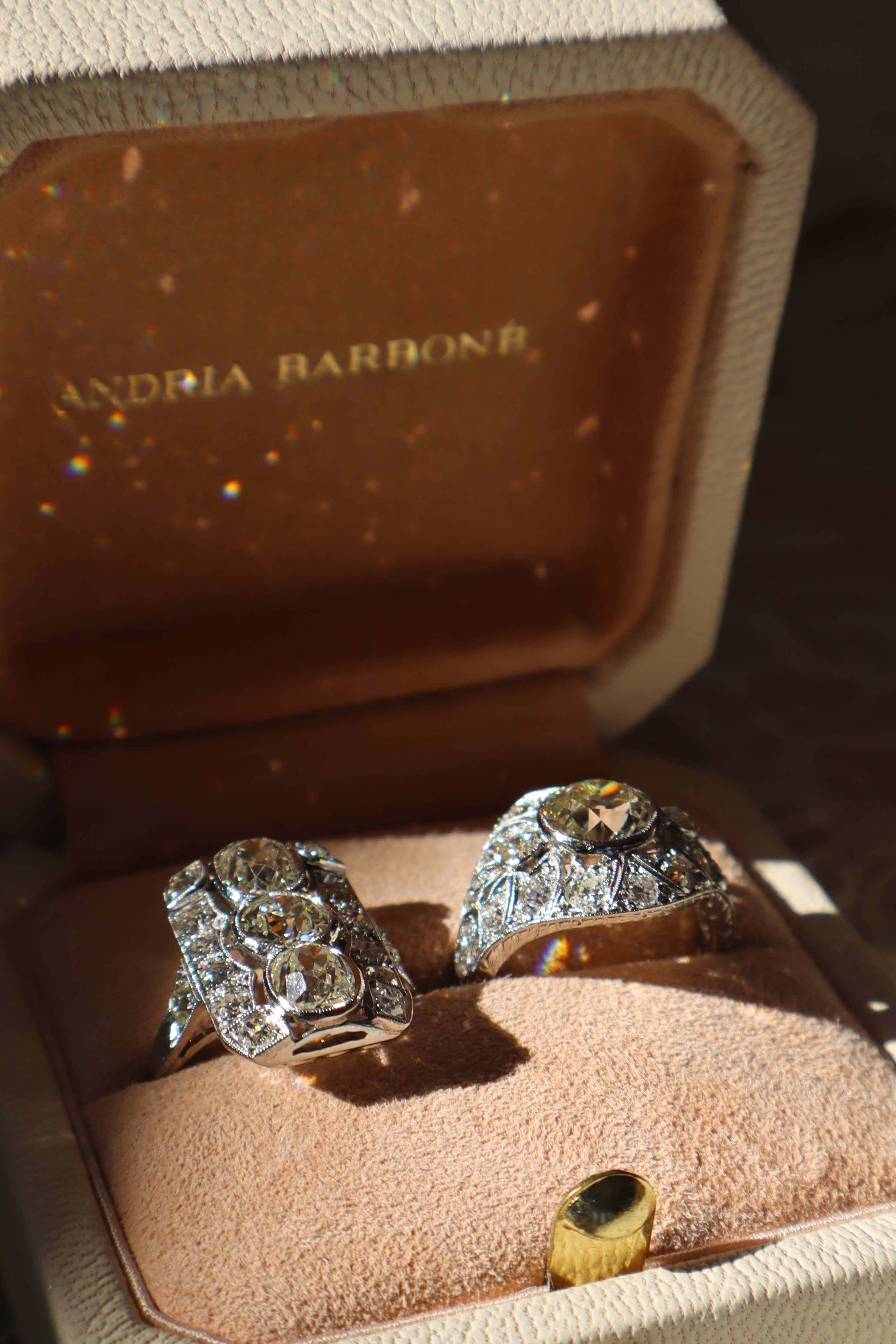 ANTIQUE diamond engagement ring