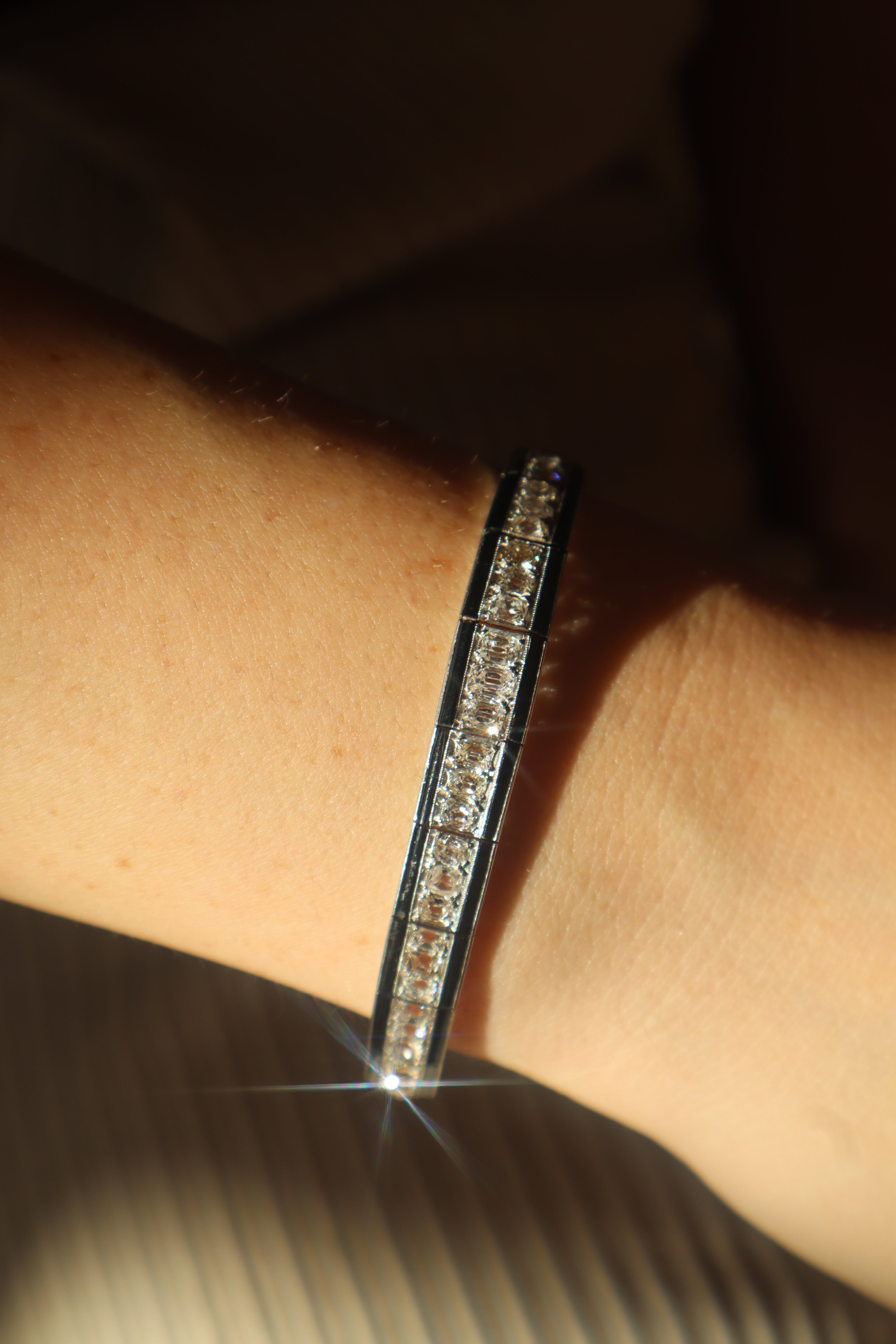 ANTIQUE diamond with gemstone