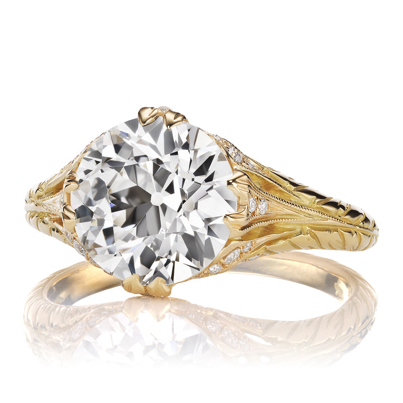 2-3 Carats vintage engagement ring