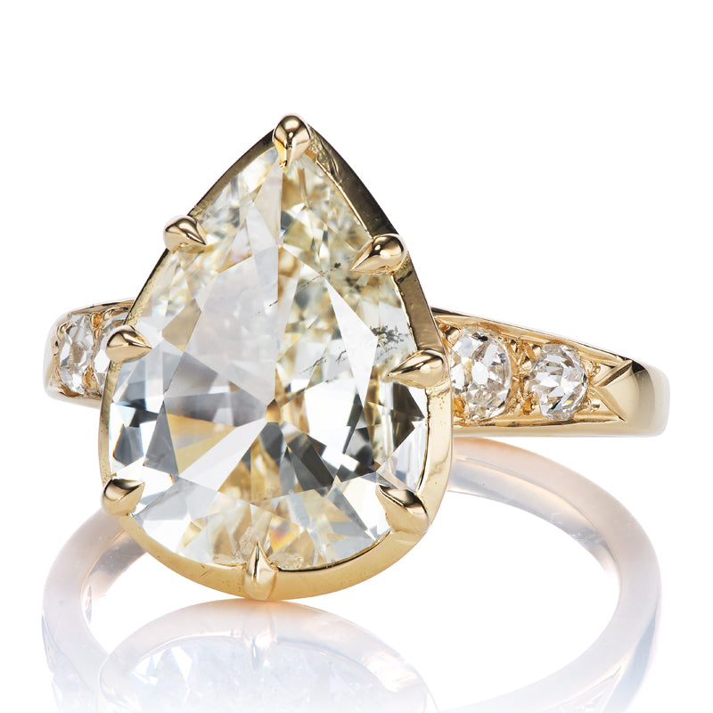 2.70ct Pear Cut Diamond diamond