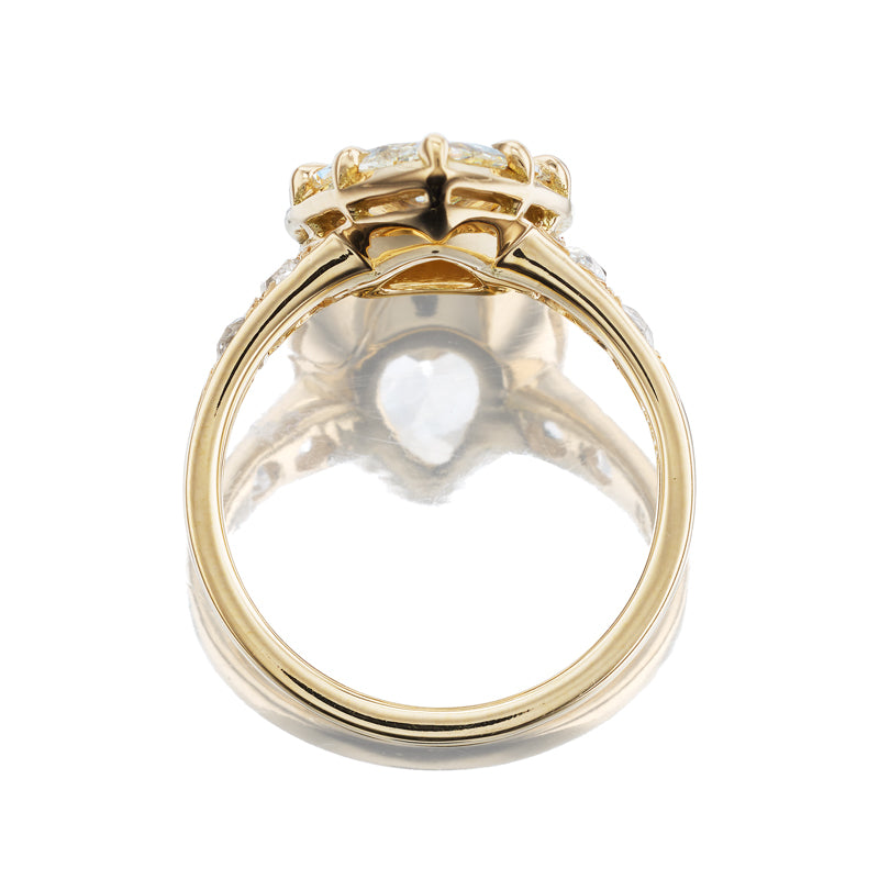 2-3 Carats vintage engagement ring