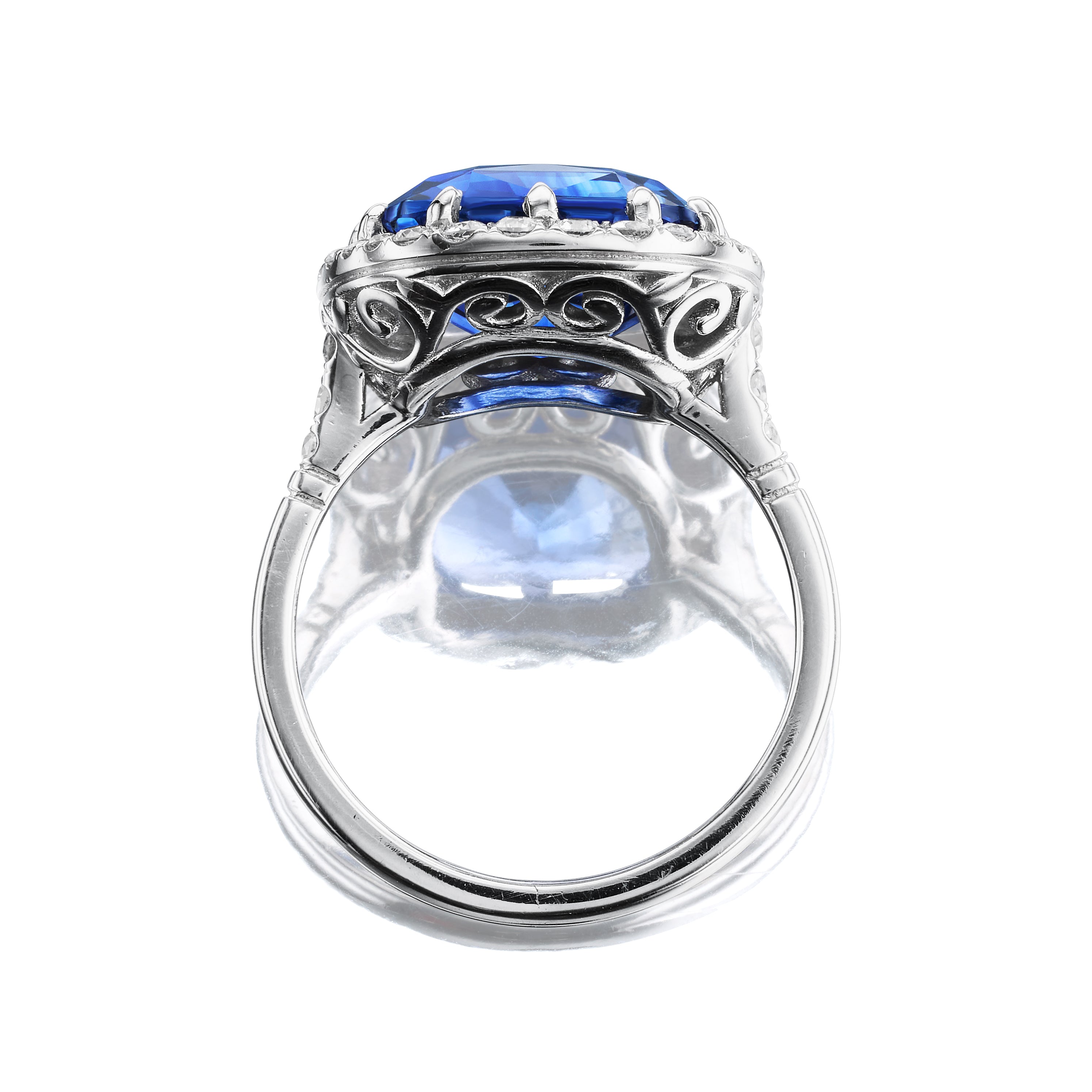 5+ Carats gemstones vintage engagement ring