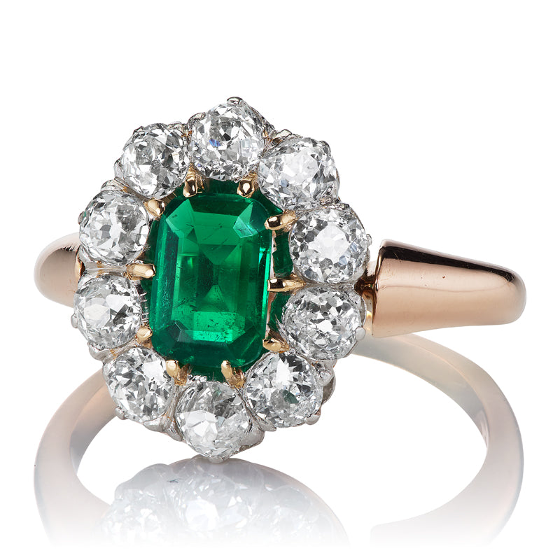 Colombian Emerald and Diamond Cluster Ring diamond with gemstone