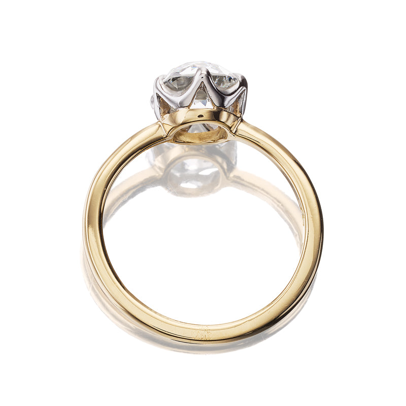 2-3 Carats vintage engagement ring