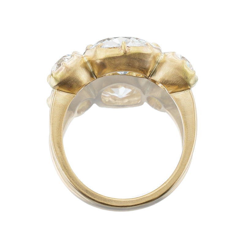 2-3 Carats vintage engagement ring