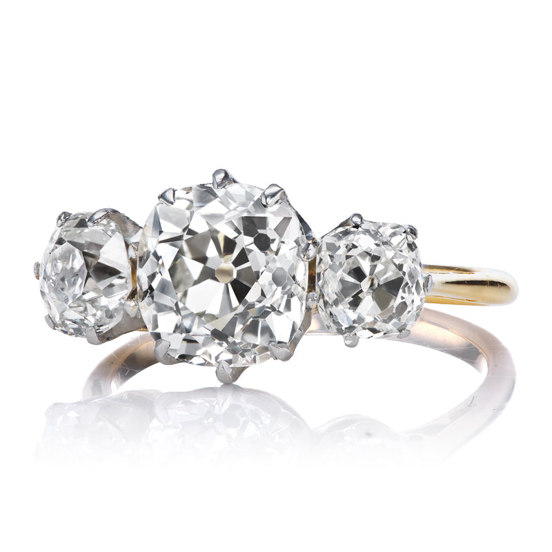 2-3 Carats vintage engagement ring