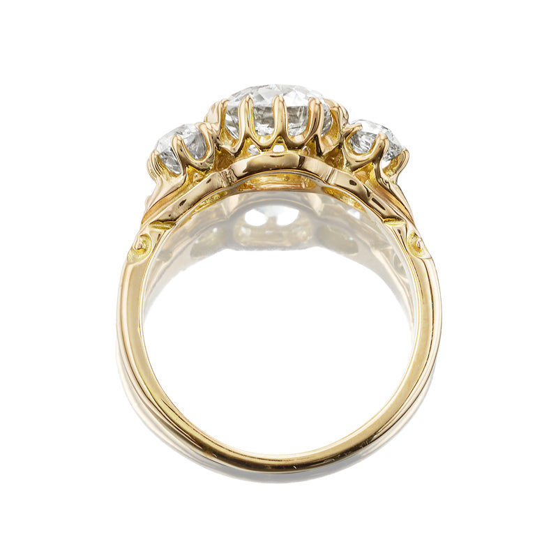 2-3 Carats vintage engagement ring