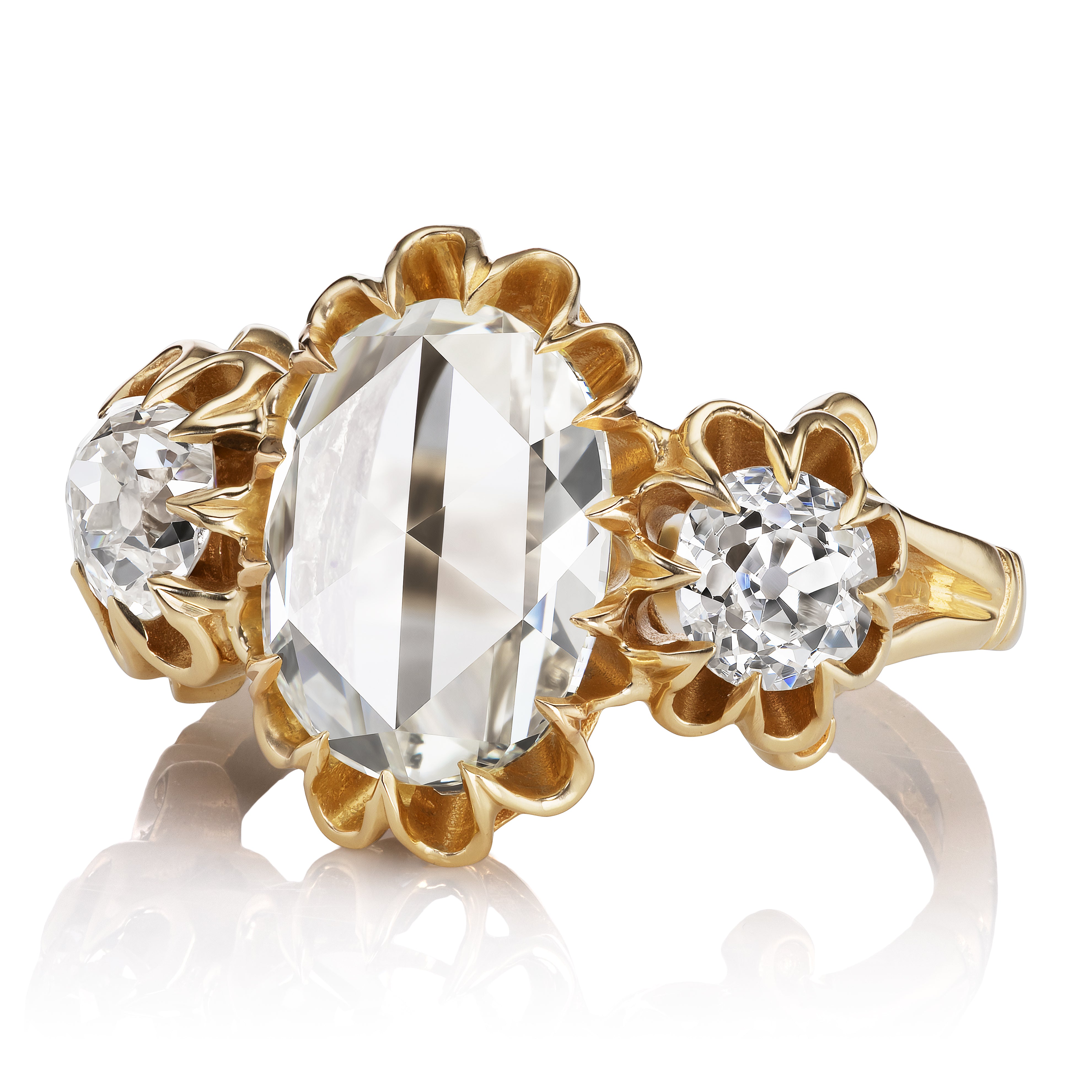 2-3 Carats vintage engagement ring