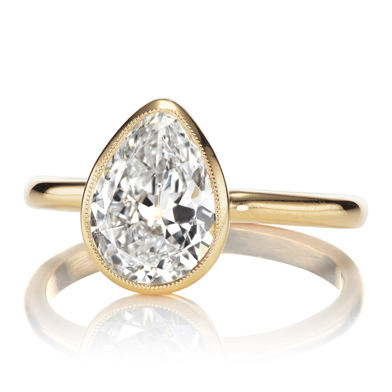 1.83ct Pear Cut Diamond diamond engagement ring