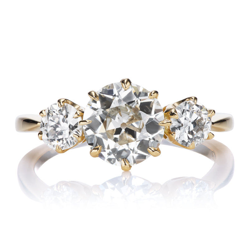 Three Stone Old European Cut Diamond Engagement Ring in 18kt Yellow Gold Setting