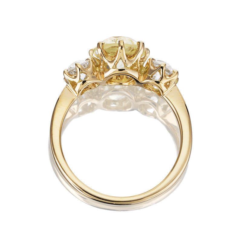 1-2 Carats vintage engagement ring