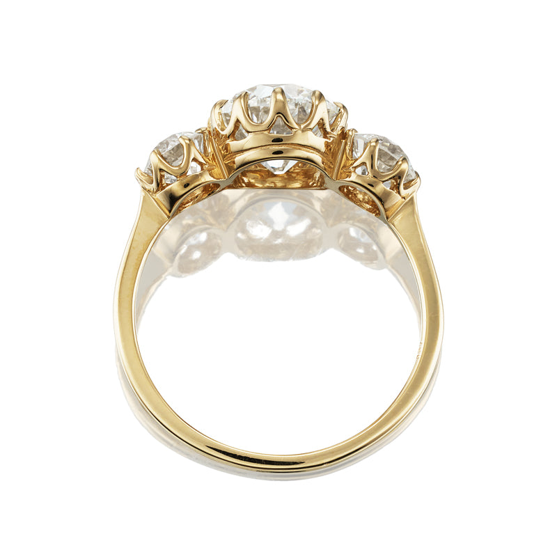 2-3 Carats vintage engagement ring