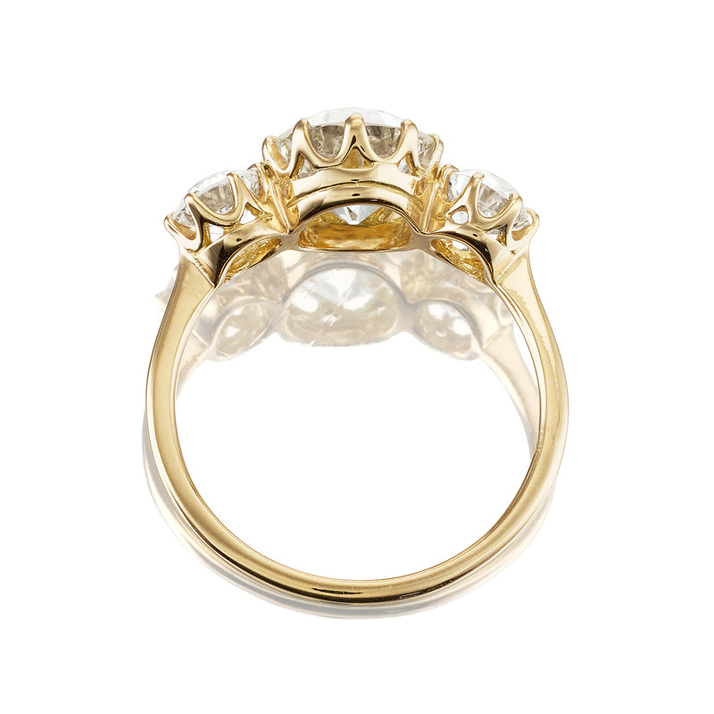 2-3 Carats vintage engagement ring