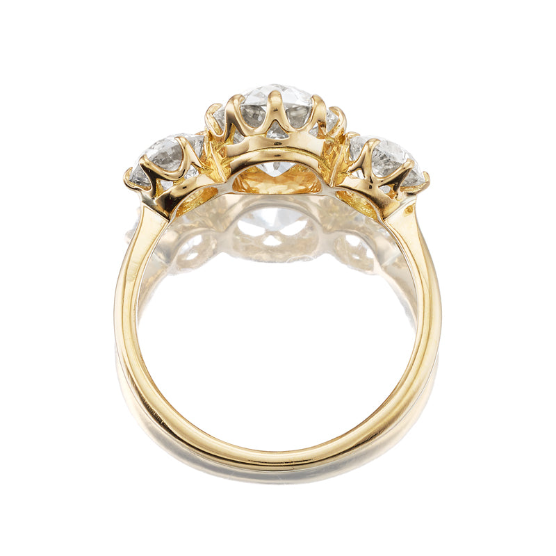 2-3 Carats vintage engagement ring