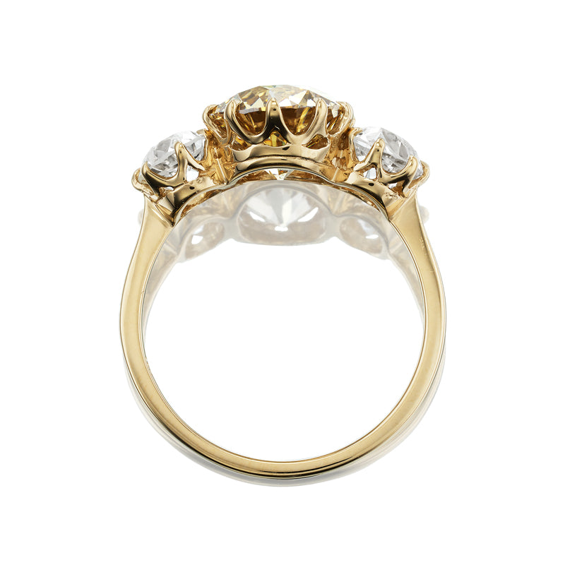 2-3 Carats vintage engagement ring