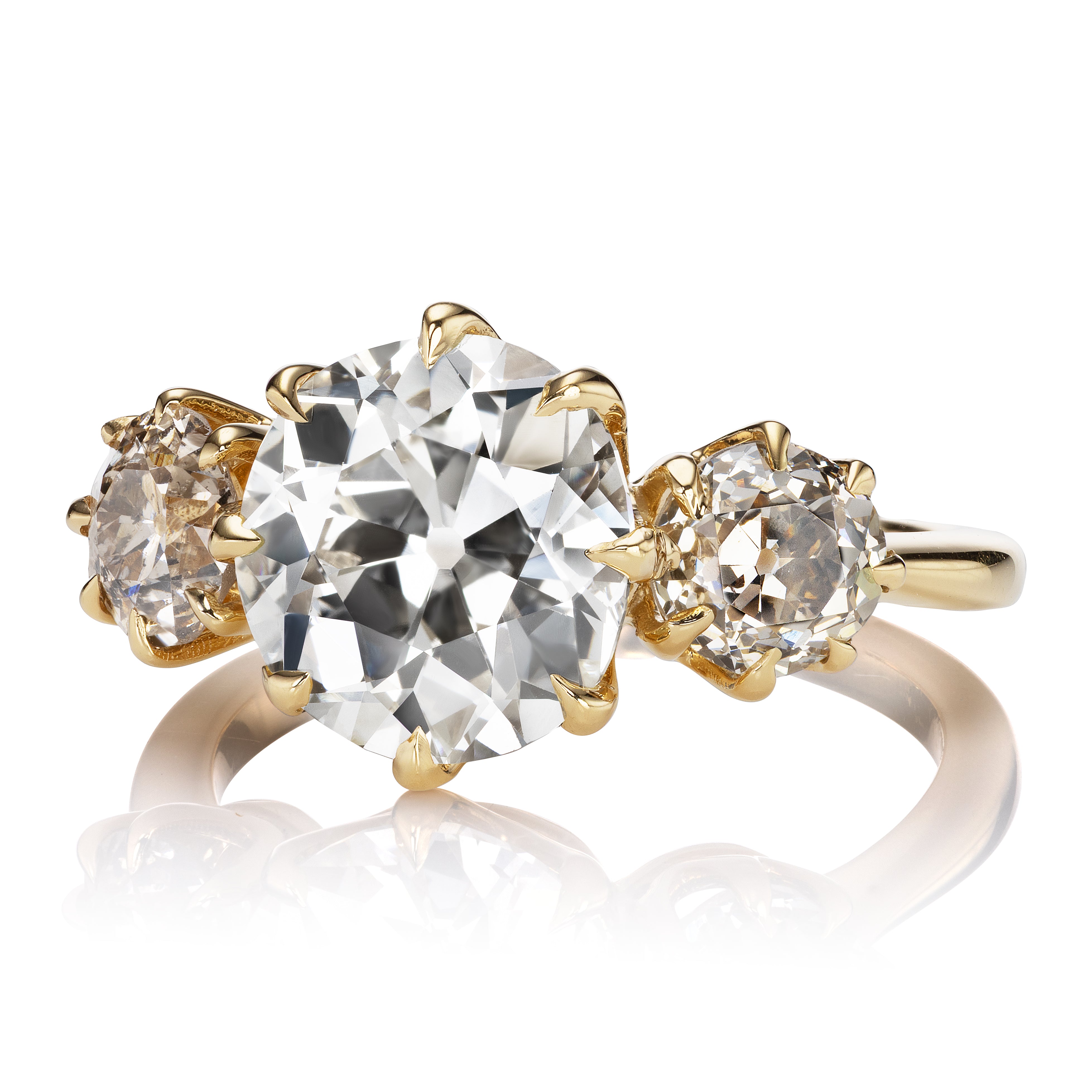 3-4 Carats vintage engagement ring