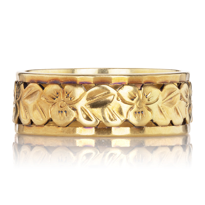 Vintage 18kt Yellow Gold Band with Open Floral Details