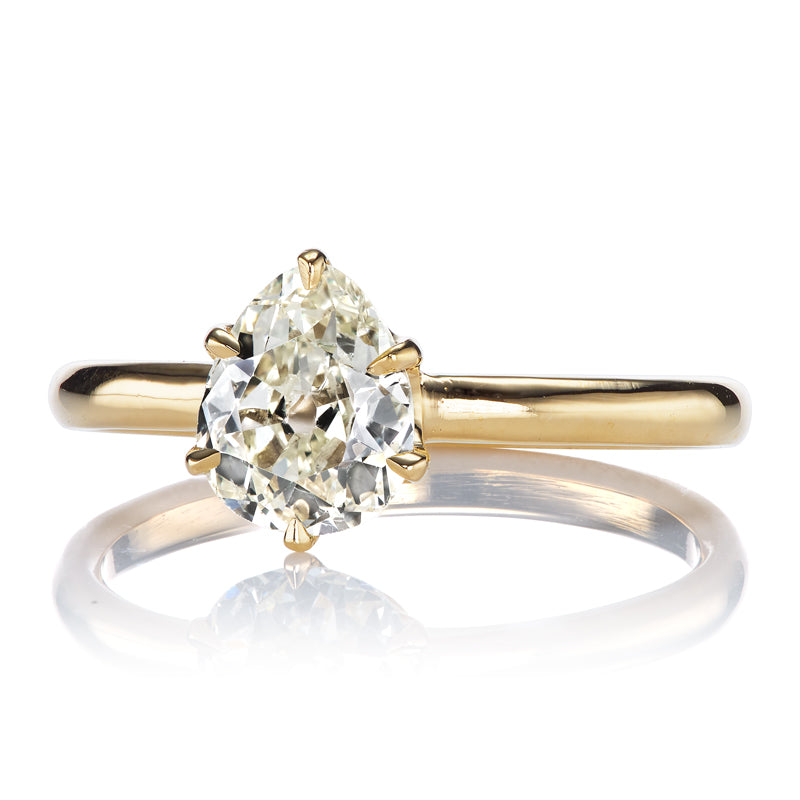 1.04ct Pear Cut Diamond diamond engagement ring