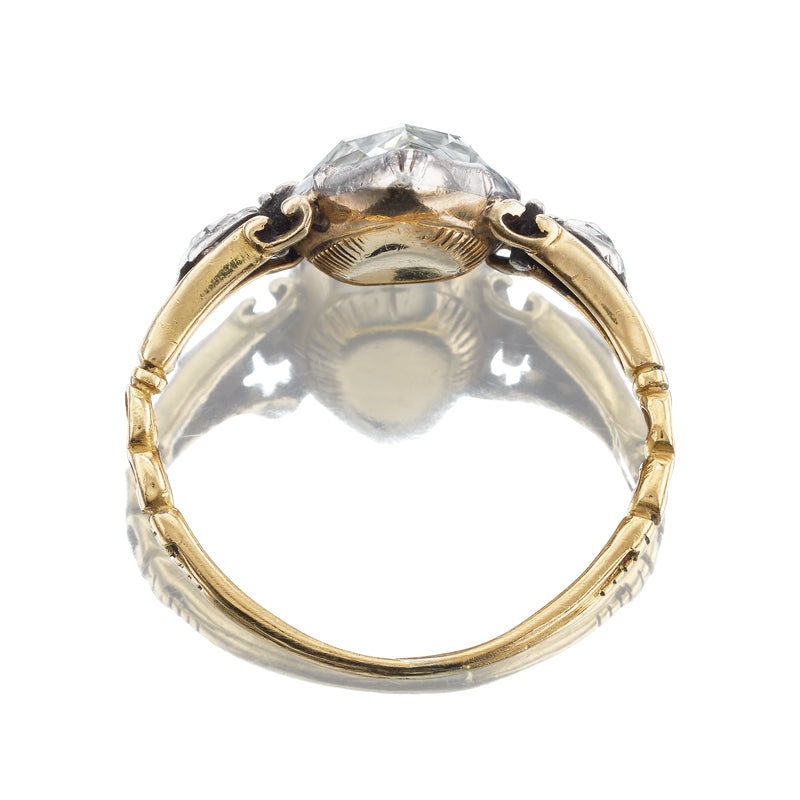 2-3 Carats vintage engagement ring