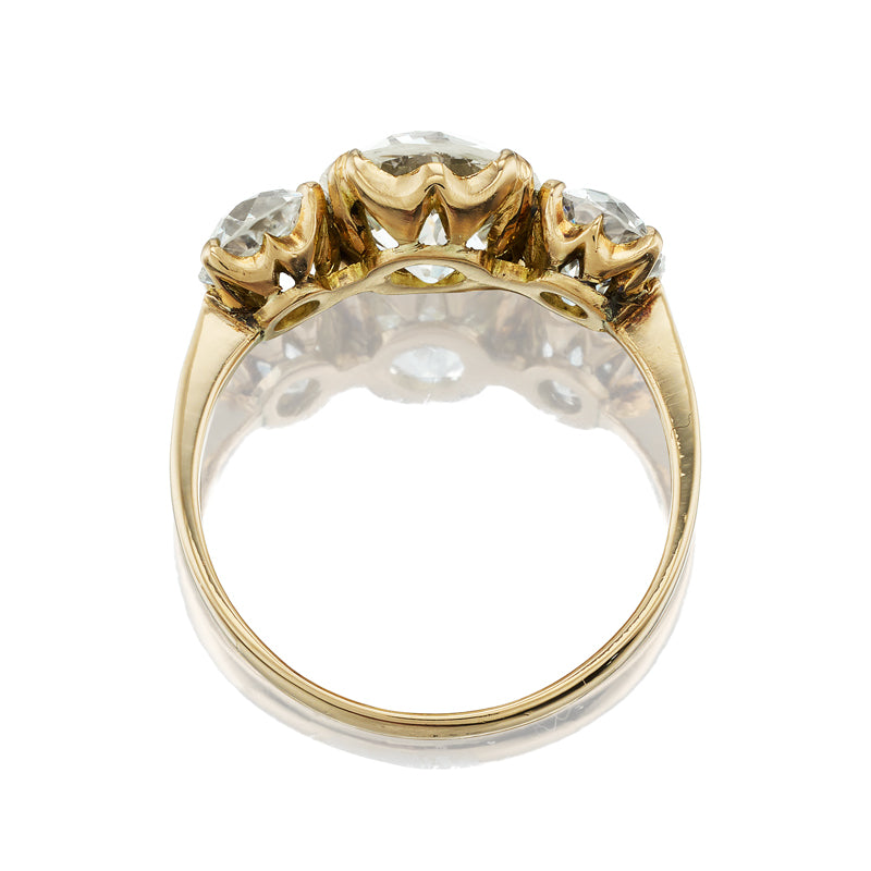 2-3 Carats vintage engagement ring