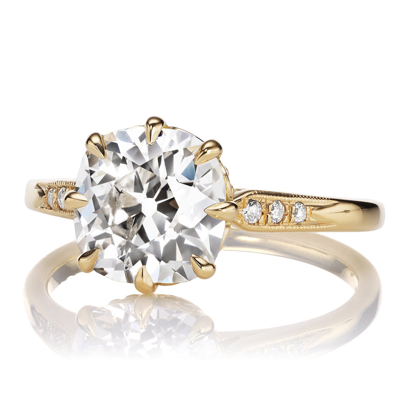 2-3 Carats vintage engagement ring