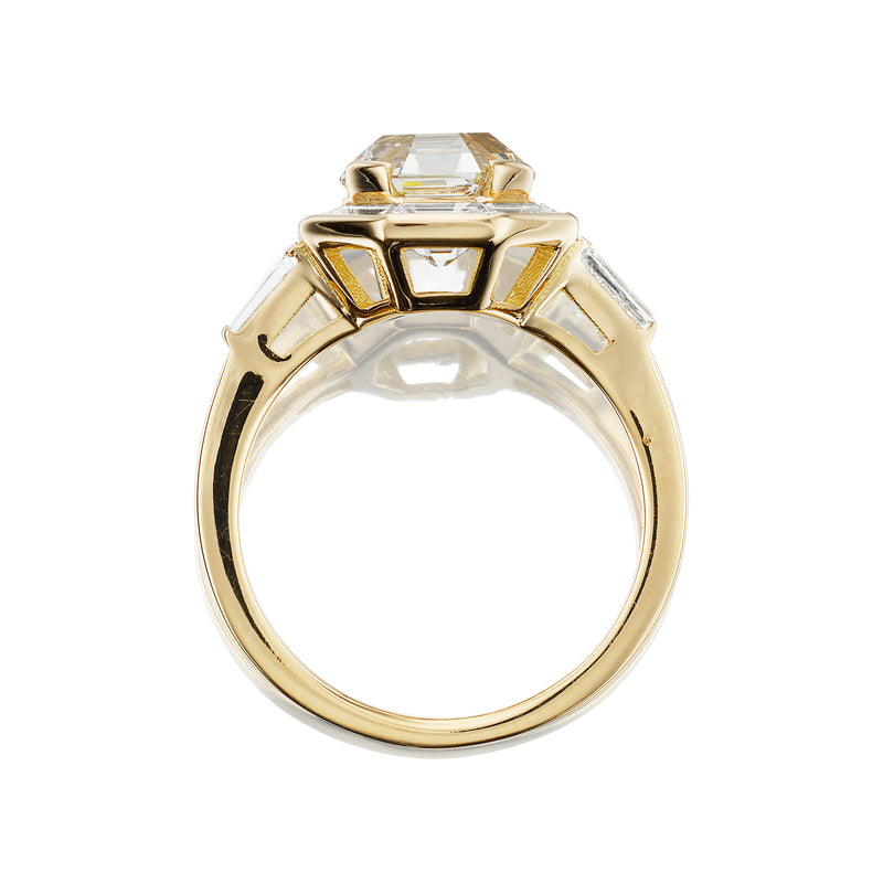 M-Z color SI-I clarity diamond