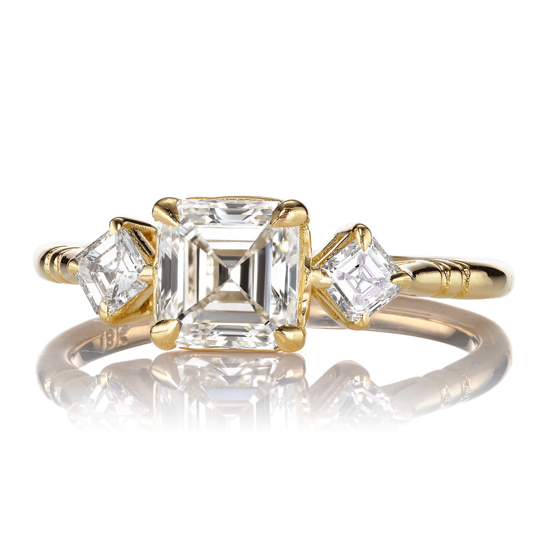 1-2 Carats vintage engagement ring