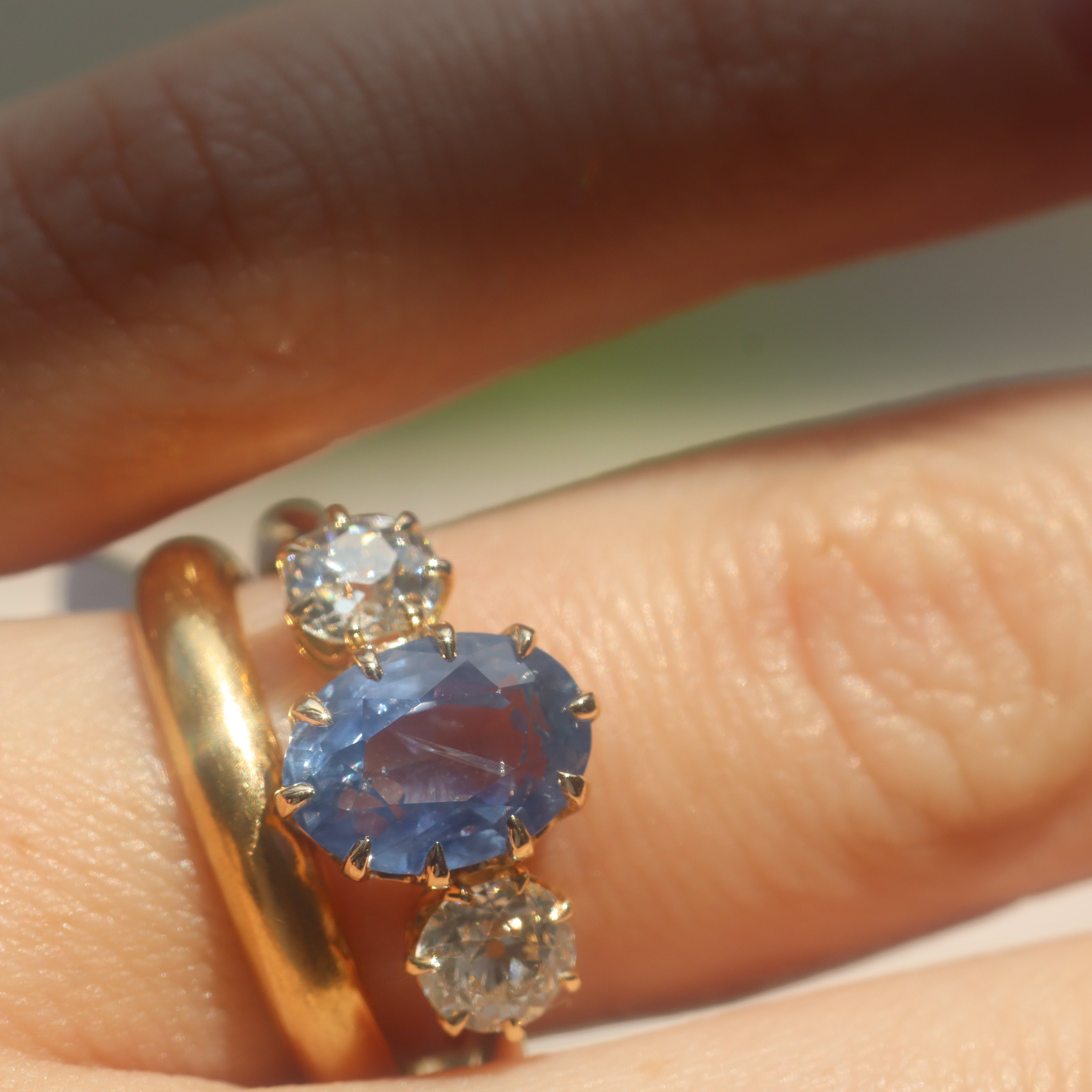 2-3 Carats gemstones vintage engagement ring