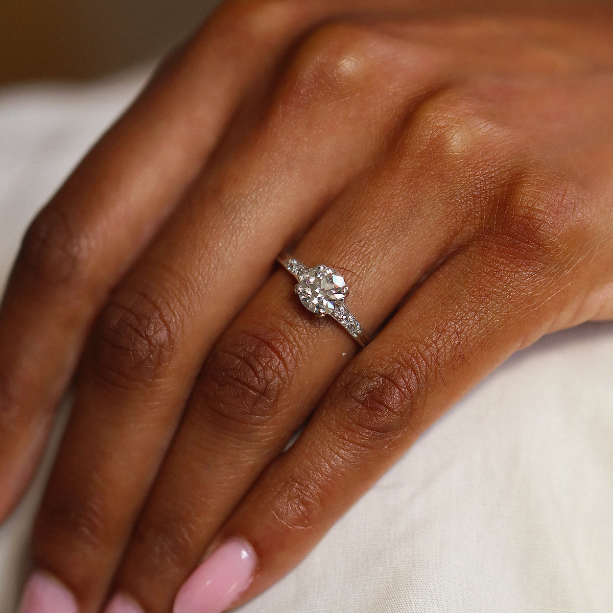 TIFFANY & CO. diamond engagement ring