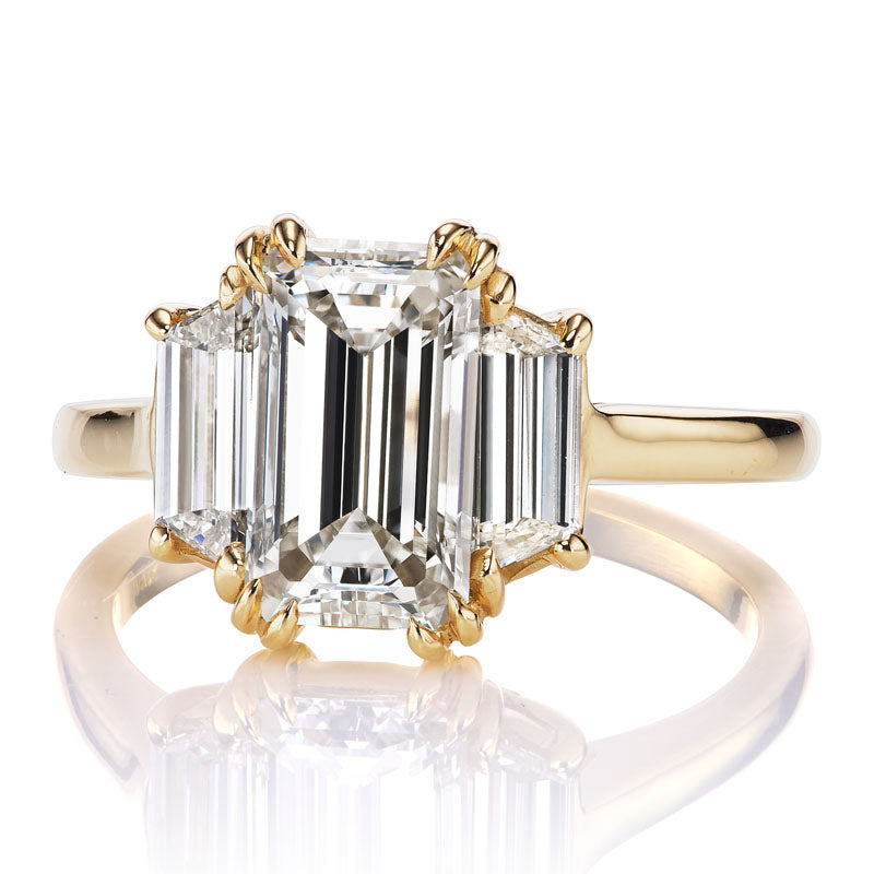 2.04ct emerald cut diamond diamond