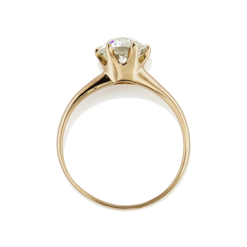 j-k-l color, si-i clarity diamond in yellow gold setting