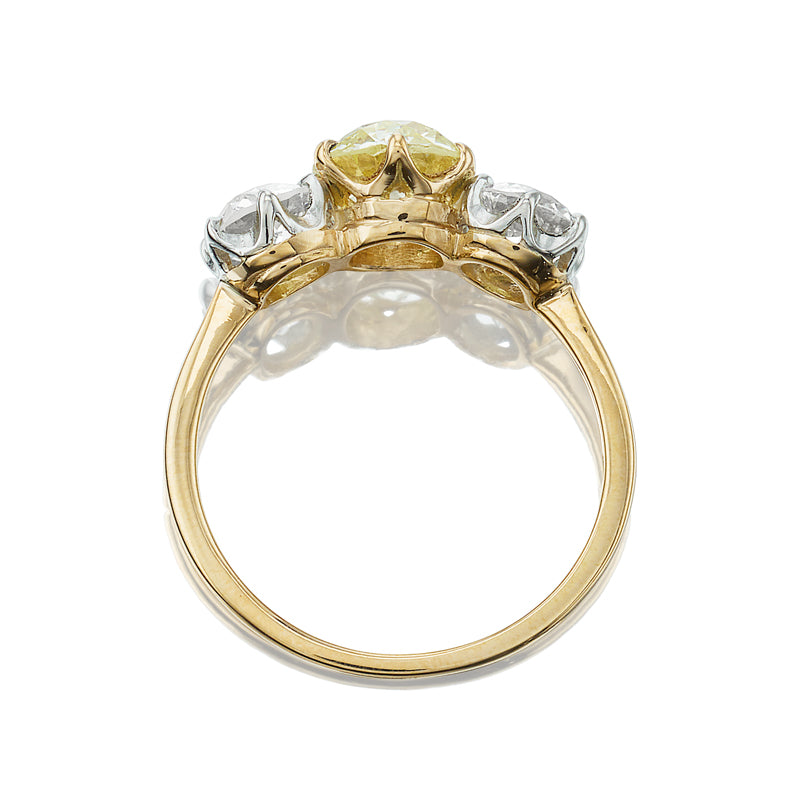 1-2 Carats vintage engagement ring