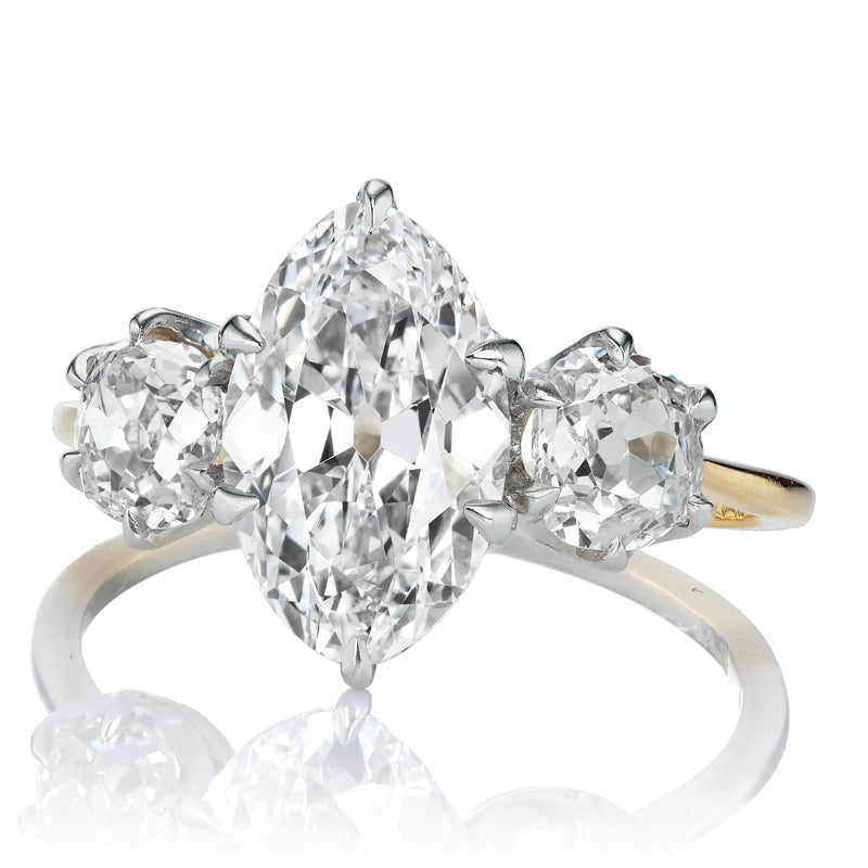 2-3 Carats vintage engagement ring