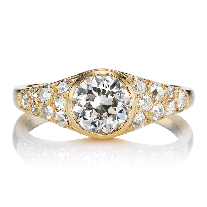 Unique 1.13ct Diamond Engagement Ring in 18kt Gold Bezel Setting with Side Diamonds