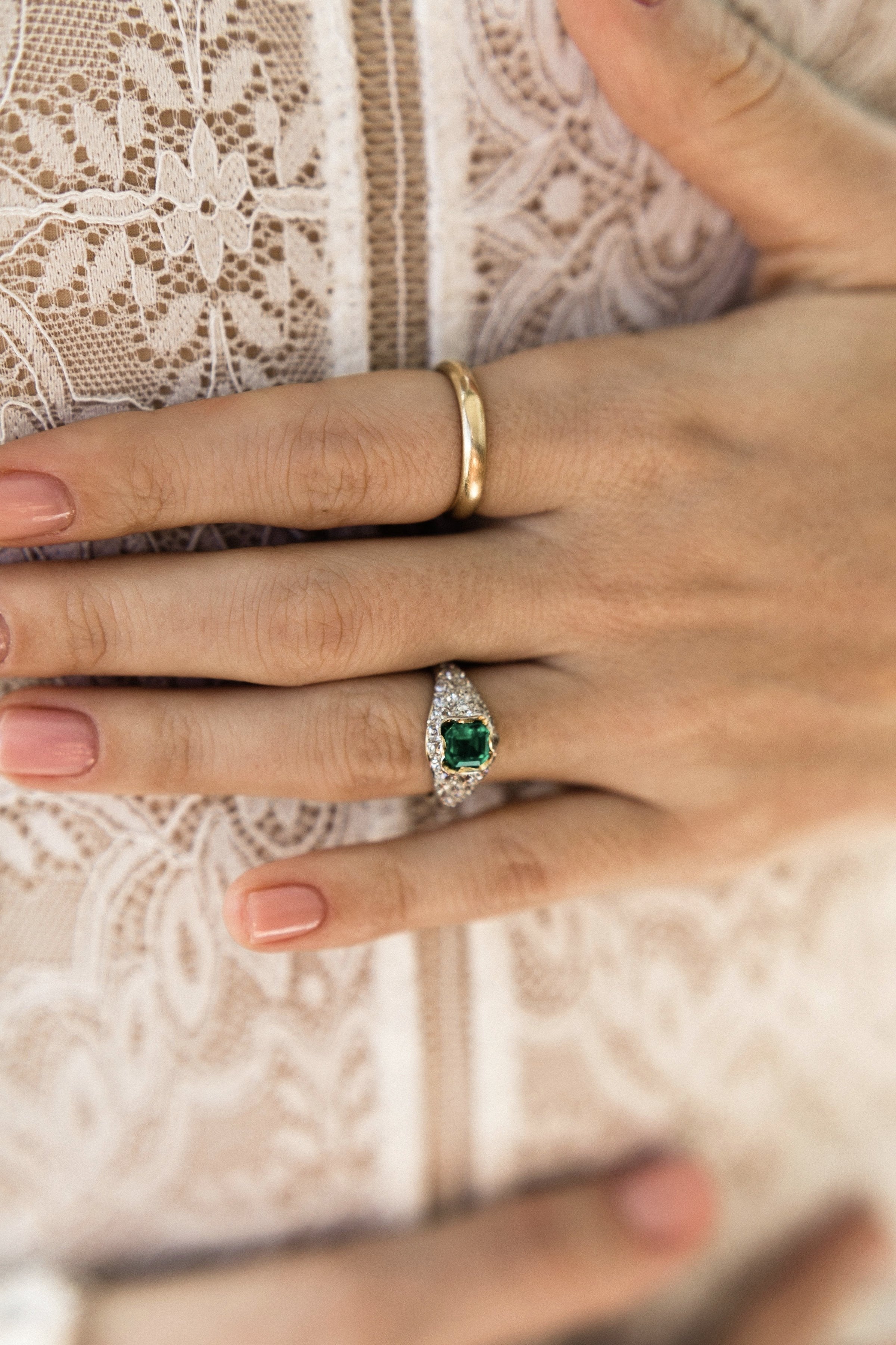 1.00ct Colombian Emerald 1 Carat Emerald Engagement Ring With Diamond Cluster