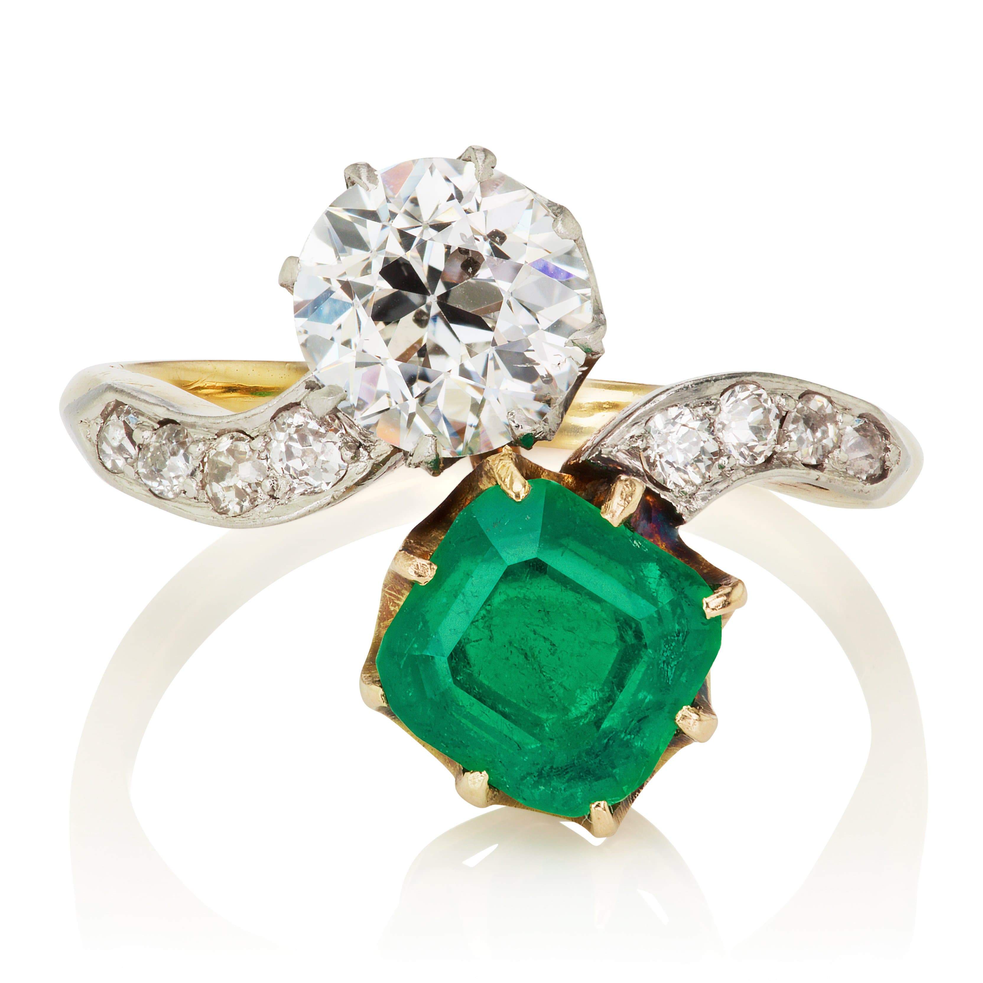 Diamond & Emerald Toi Et Moi Engagement Ring | Victor Barbone