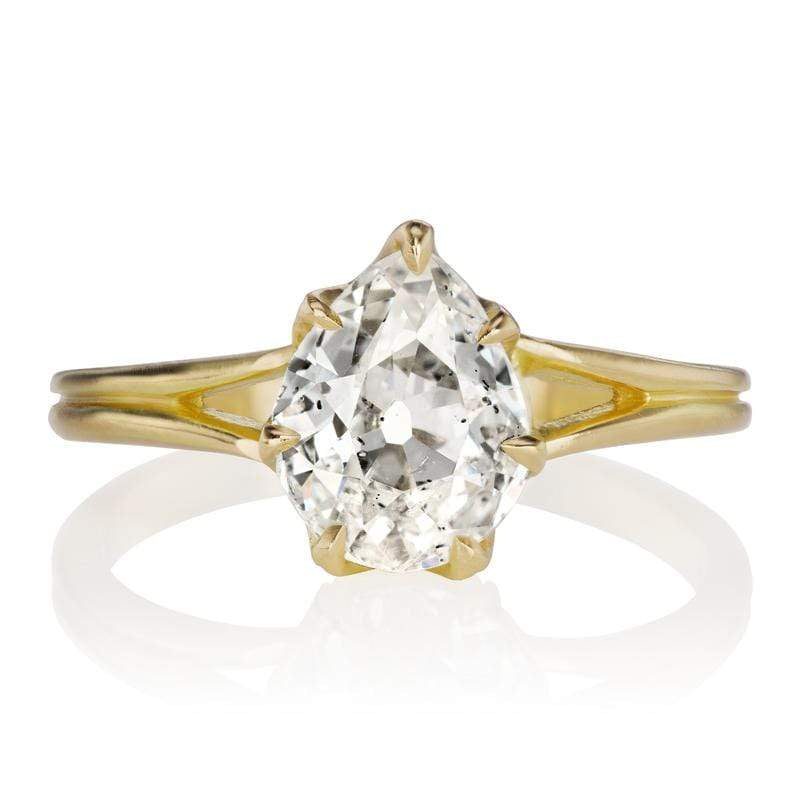 Antique Pear Diamond in Yellow Gold Setting