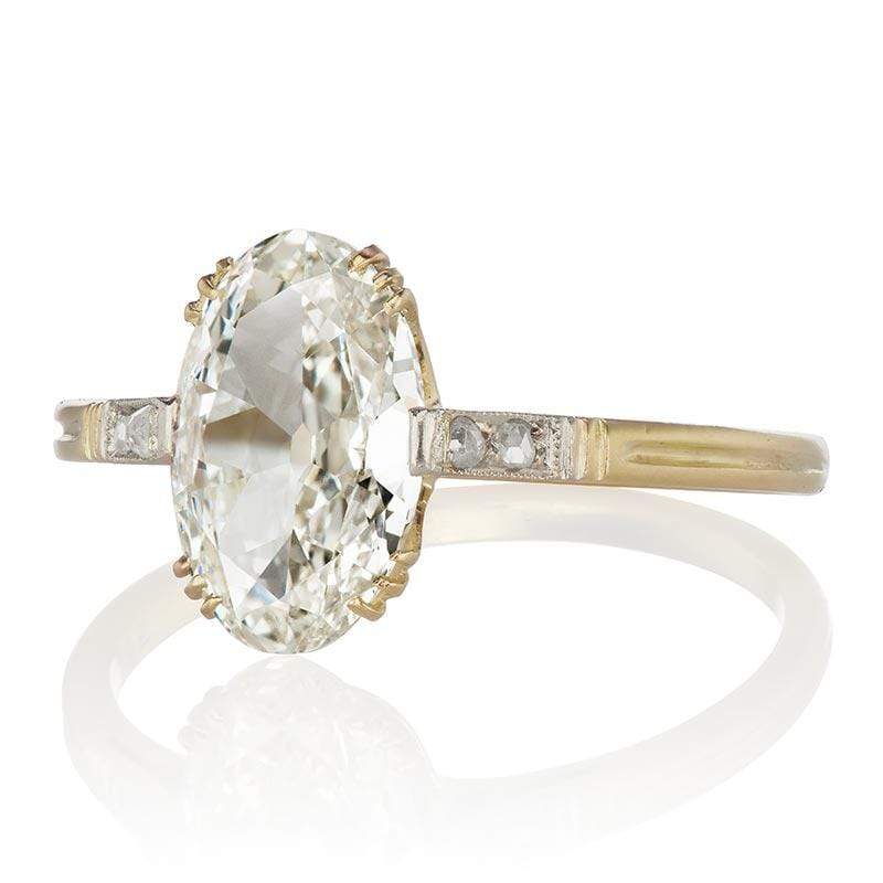 1.51ct Oval cut diamond diamond engagement ring