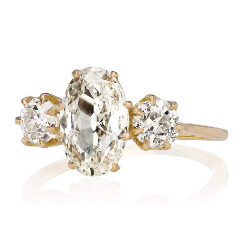 1.52ct Oval cut diamond diamond engagement ring