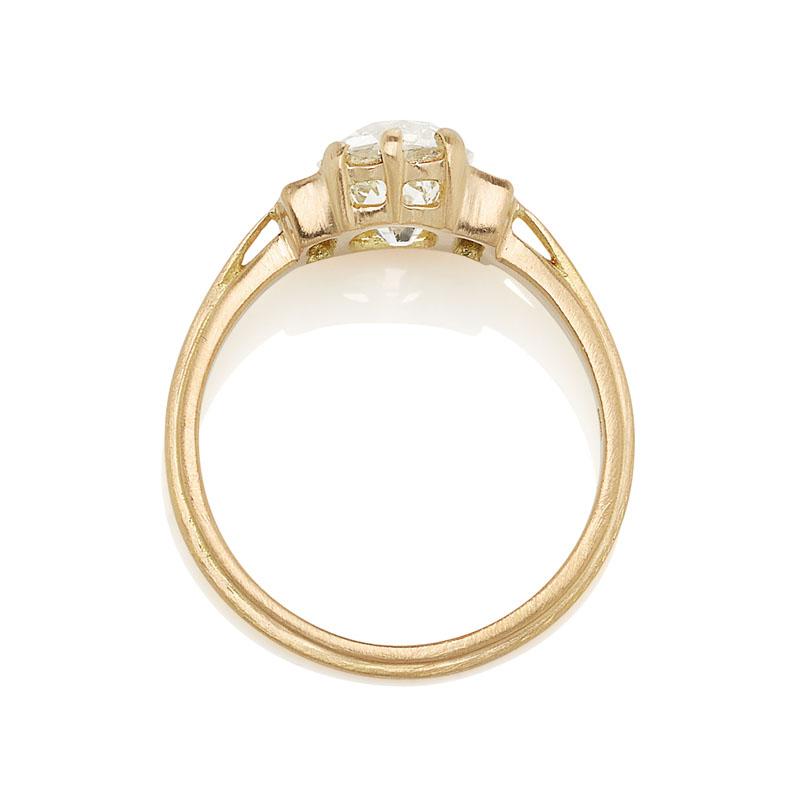 1-2 Carats vintage engagement ring