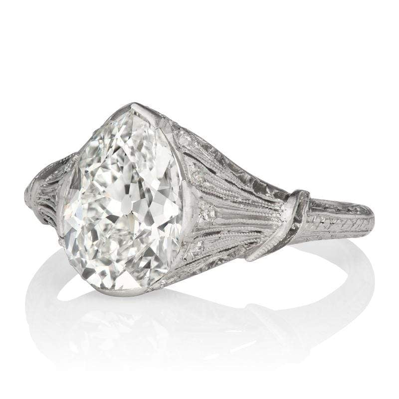 1.92ct Pear cut diamond diamond engagement ring
