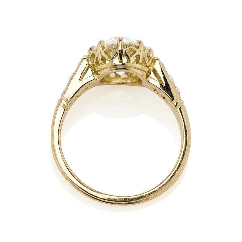 2-3 Carats vintage engagement ring