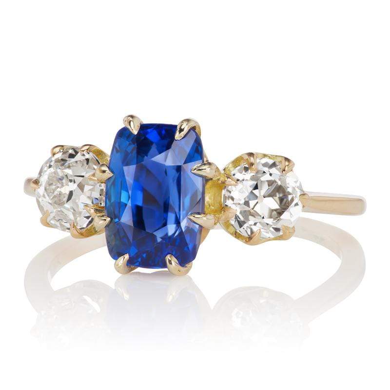 2.04ct Sri Lanka Sapphire engagement ring