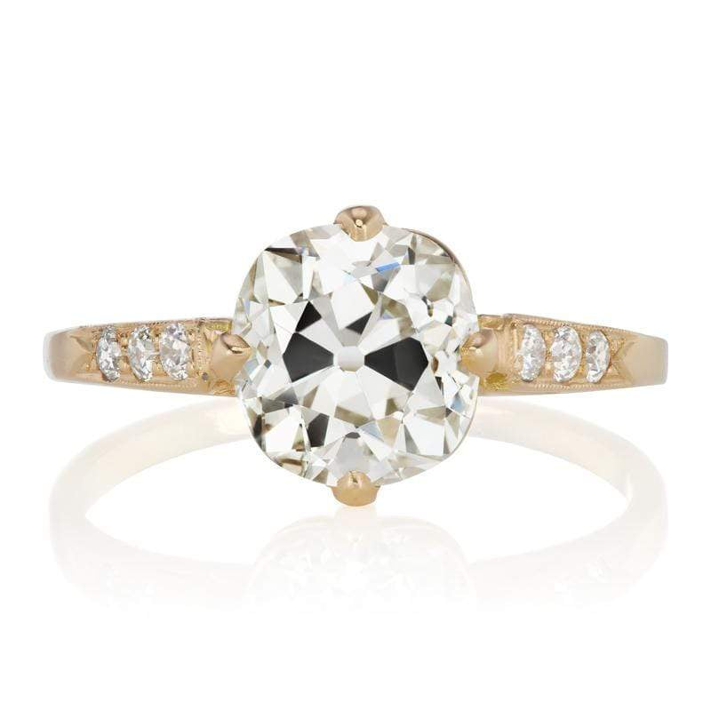 2 Carat Engagement Ring With Shoulder Diamonds