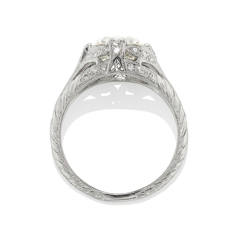 2-3 Carats vintage engagement ring