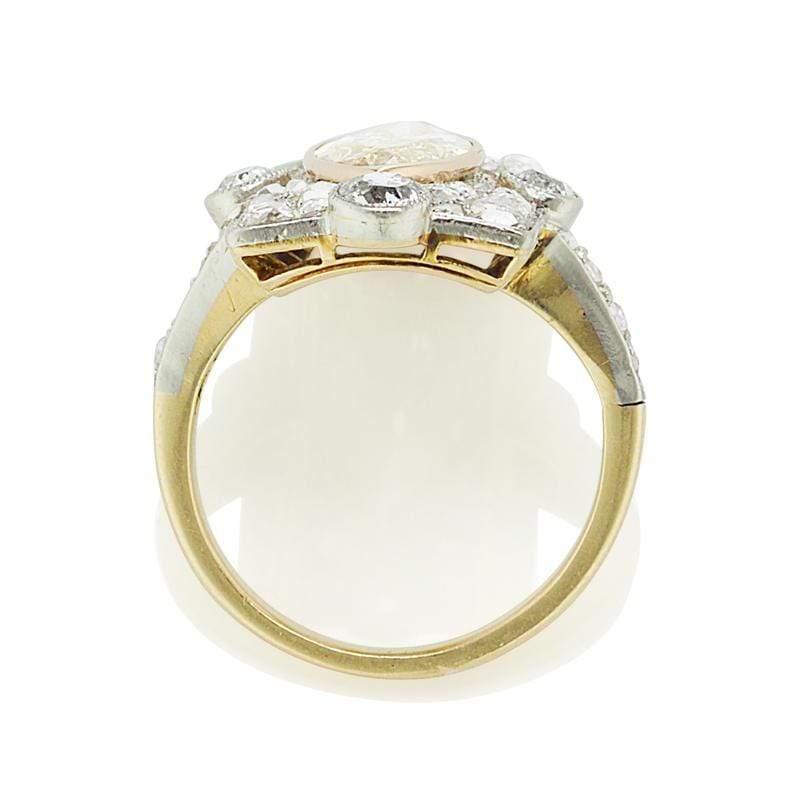 2-3 Carats vintage engagement ring