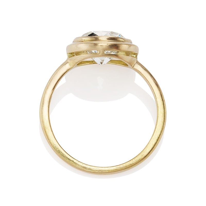 2-3 Carats vintage engagement ring