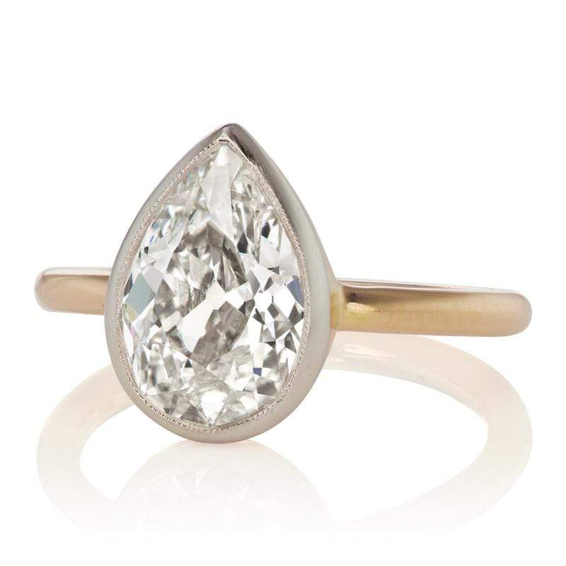 2.79ct Pear cut diamond diamond engagement ring