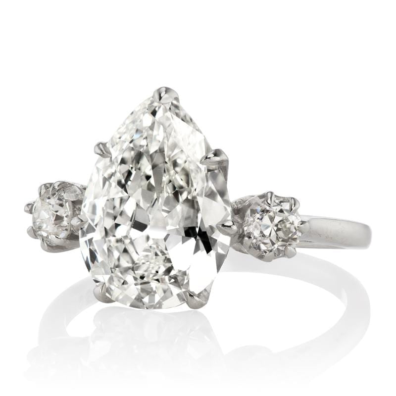 3.13ct Pear cut diamond diamond engagement ring